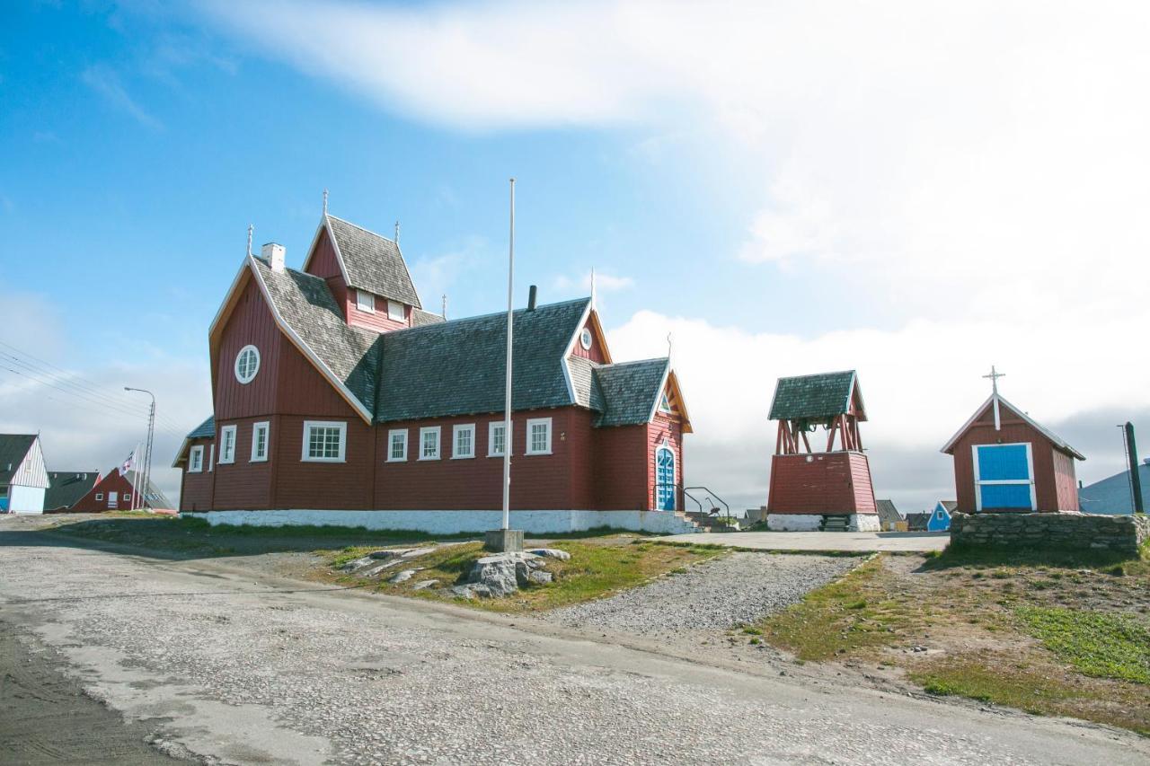 Hotel Disko Island Qeqertarsuaq Exteriör bild