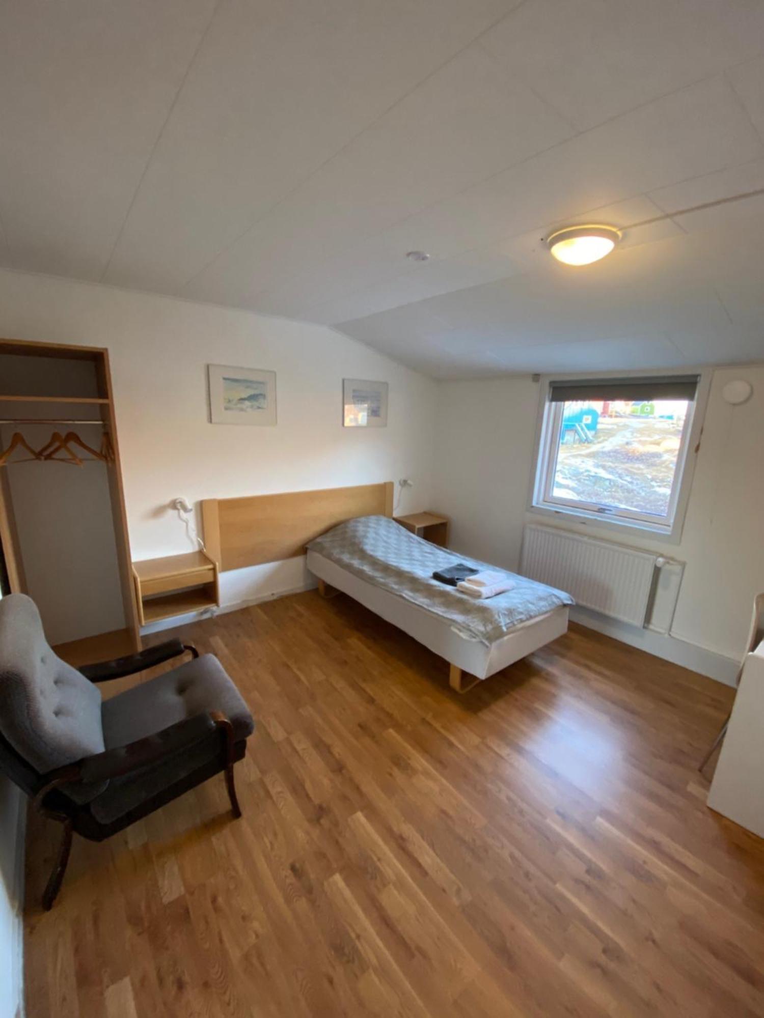 Hotel Disko Island Qeqertarsuaq Rum bild